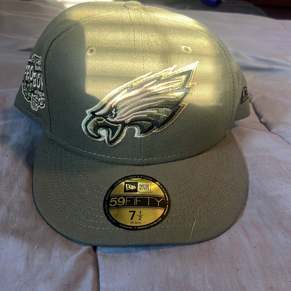 Eagles Fitted